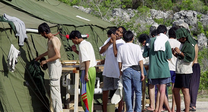 Thousands protest in Australia against sending migrants to detention centers 